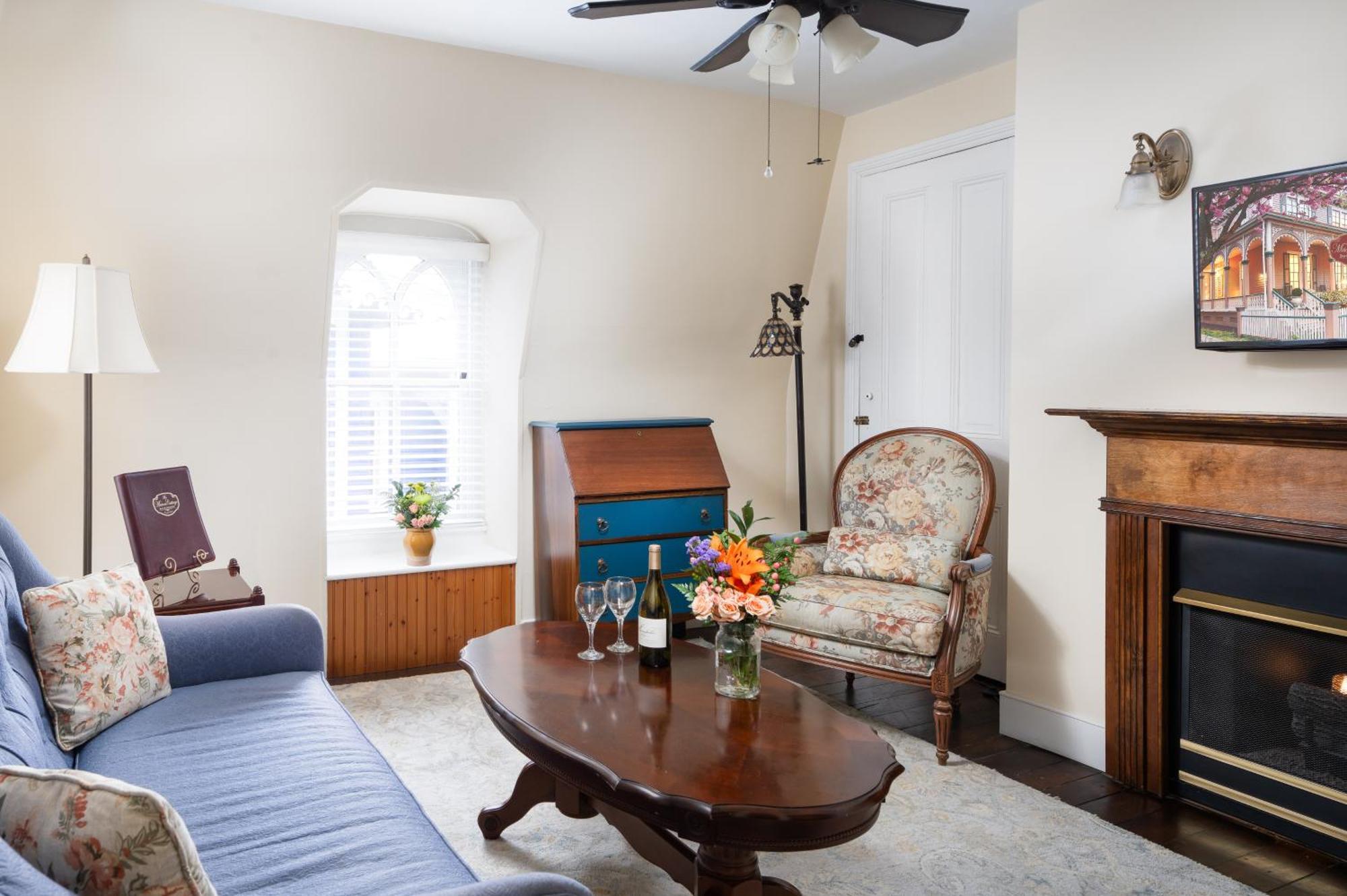 The Mason Cottage Downtown ケープ・メイ エクステリア 写真